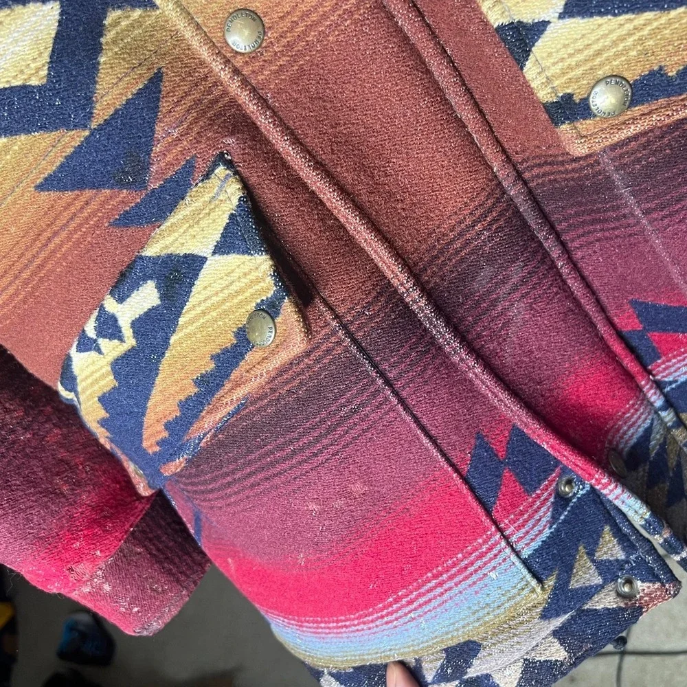 Vintage HIgh Grade Western WearB multicolored Pendleton Aztec wool Jacket Size L - Picture 7 of 12